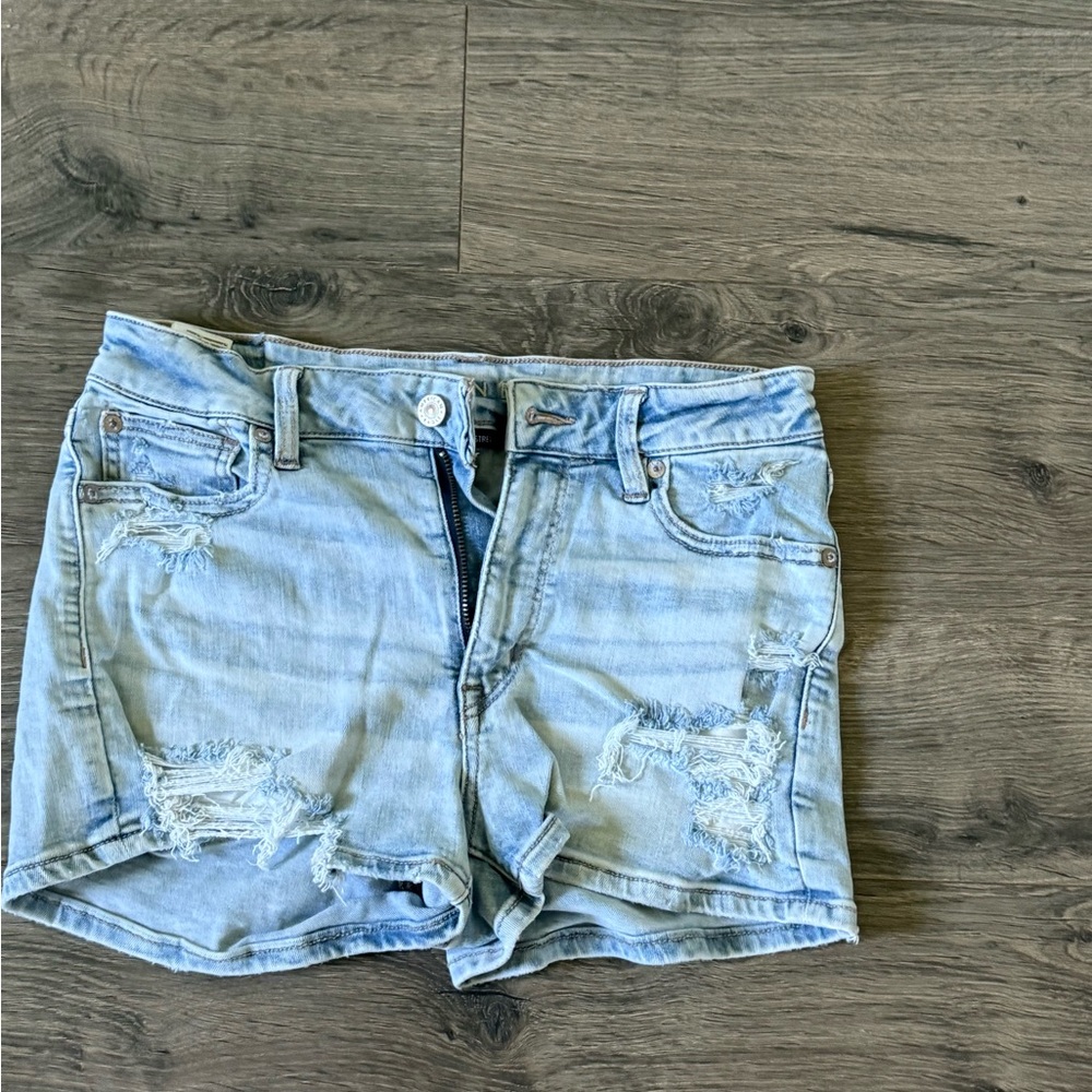 American Eagle Outfitters Light Wash Distressed Jean Shorts